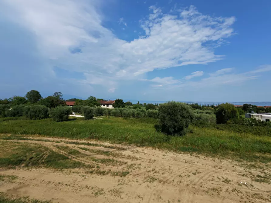 Immagine 26 di Appartamento in vendita  in Via Costalunga a Padenghe Sul Garda