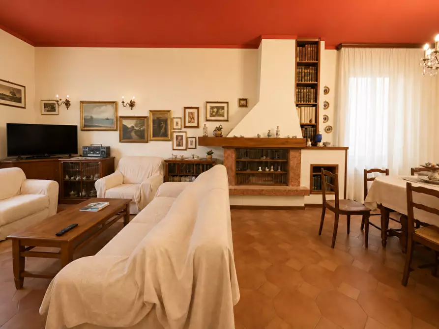 Immagine 6 di Casa indipendente in vendita  a Senigallia