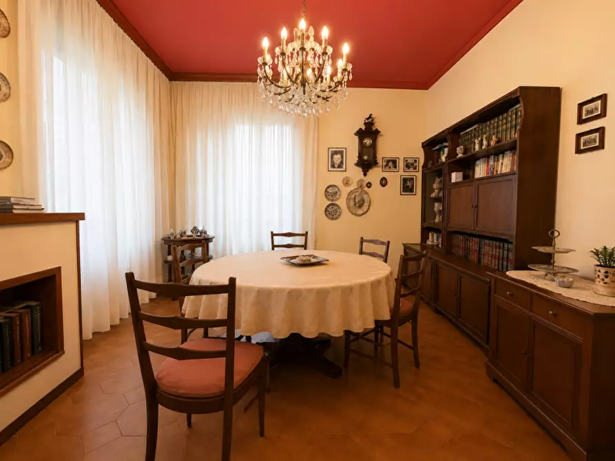 Immagine 8 di Casa indipendente in vendita  a Senigallia