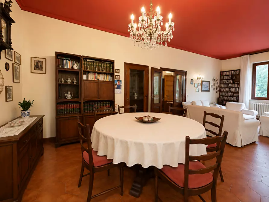 Immagine 10 di Casa indipendente in vendita  a Senigallia