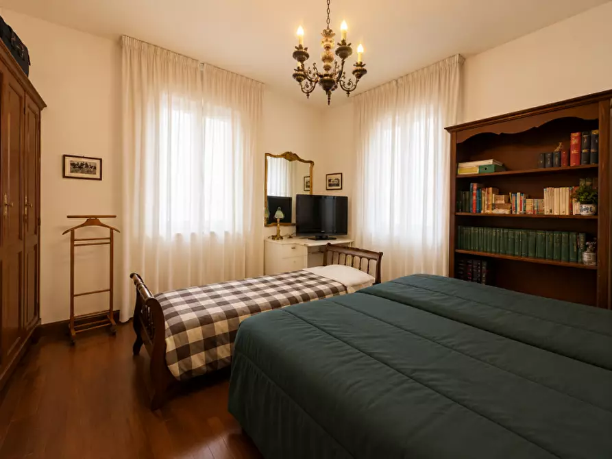 Immagine 29 di Casa indipendente in vendita  a Senigallia