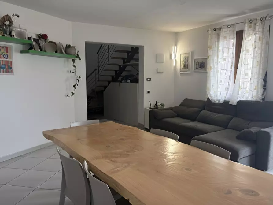 Immagine 3 di Casa bifamiliare in vendita  in Via Angelo Straiotto a Mestrino