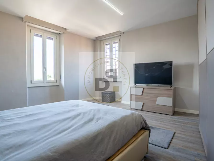 Immagine 9 di Palazzo in vendita  in via pozzolo a Lonato del Garda