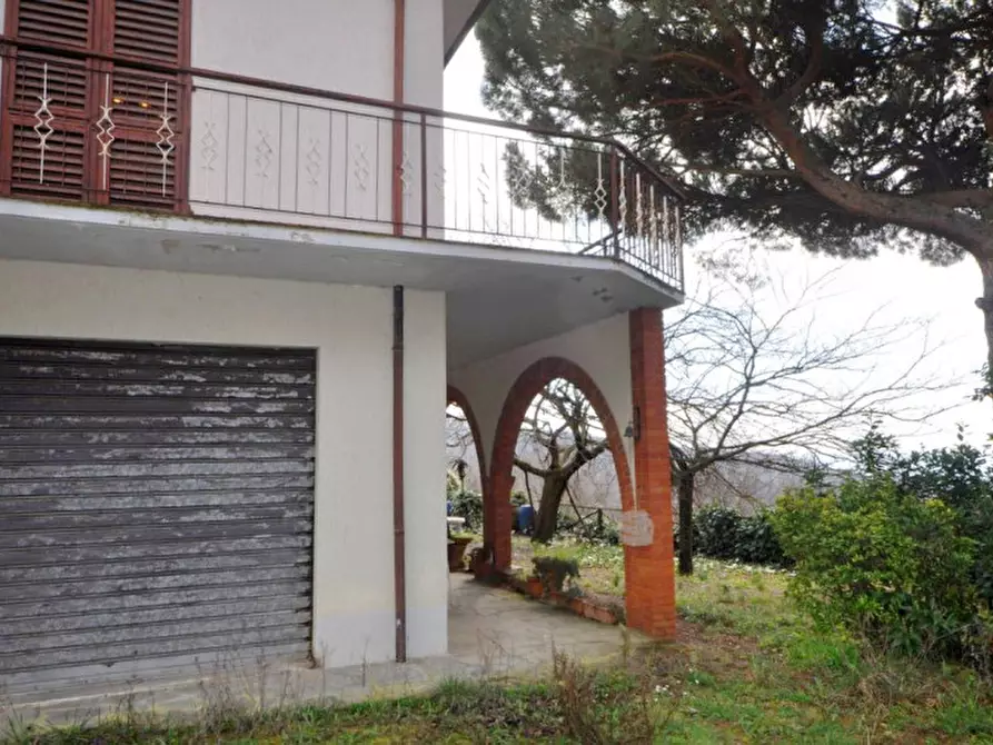 Immagine 4 di Villa in vendita  a Castelfranco Piandiscò