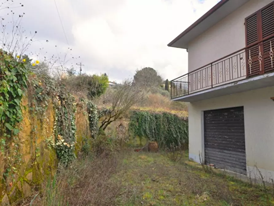 Immagine 5 di Villa in vendita  a Castelfranco Piandiscò