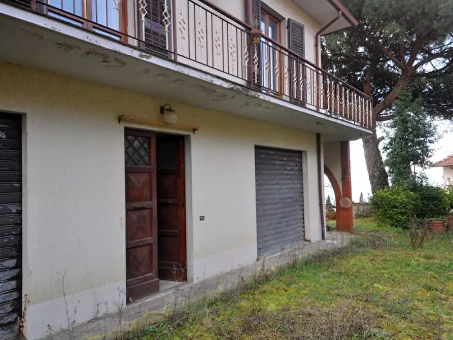 Immagine 6 di Villa in vendita  a Castelfranco Piandiscò