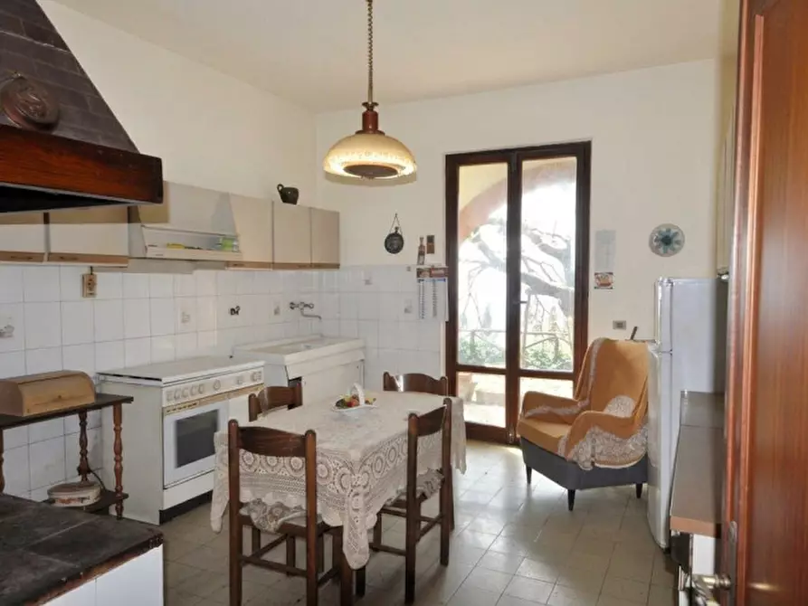 Immagine 10 di Villa in vendita  a Castelfranco Piandiscò