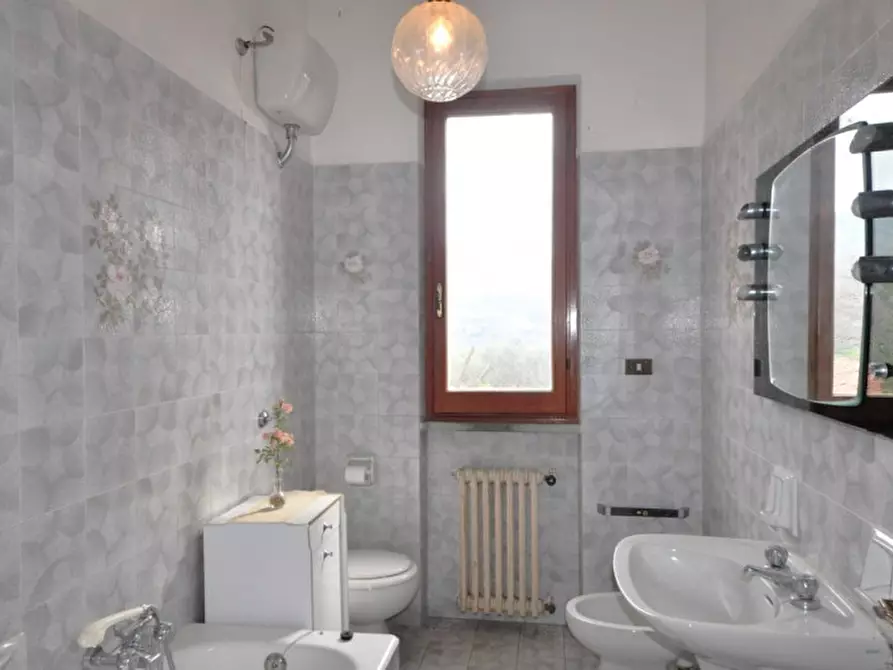 Immagine 26 di Villa in vendita  a Castelfranco Piandiscò