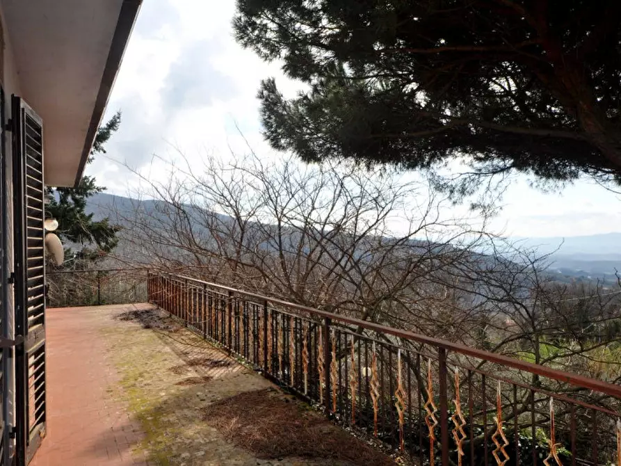 Immagine 27 di Villa in vendita  a Castelfranco Piandiscò