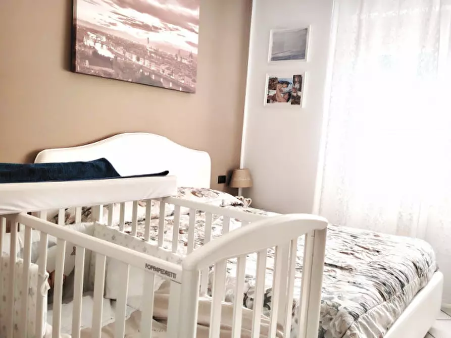 Immagine 14 di Appartamento in vendita  in VIA DI PONTIGNALE a Firenze