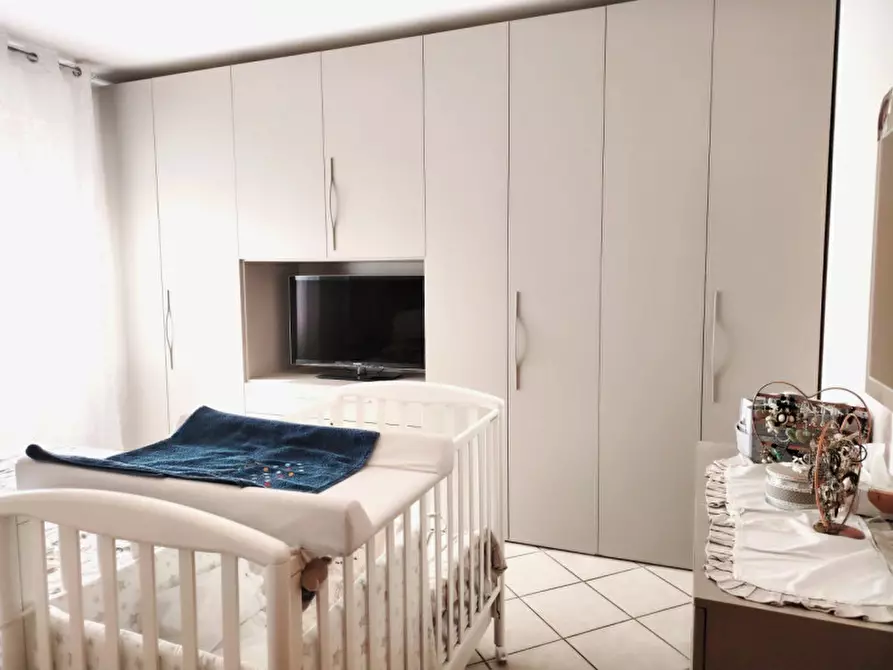 Immagine 15 di Appartamento in vendita  in VIA DI PONTIGNALE a Firenze