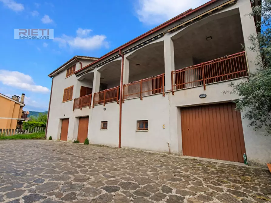 Immagine 17 di Villa in vendita  in VIa Giacomo Matteotti a Poggio Moiano