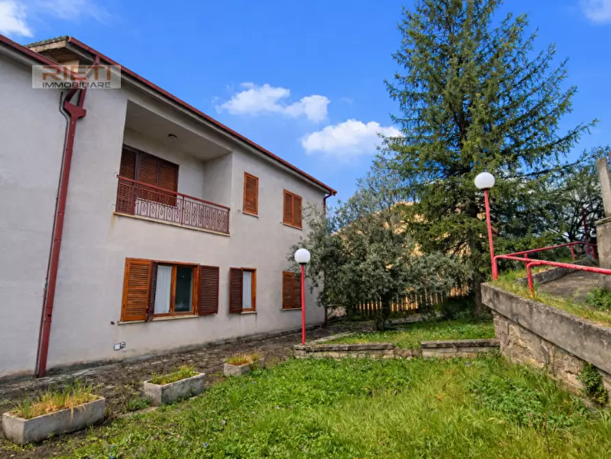 Immagine 18 di Villa in vendita  in VIa Giacomo Matteotti a Poggio Moiano