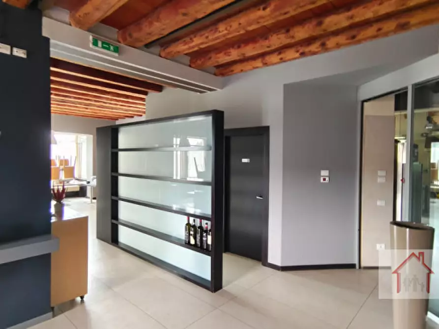 Immagine 3 di Villa in vendita  in Via Alessandro Rossi a Piovene Rocchette