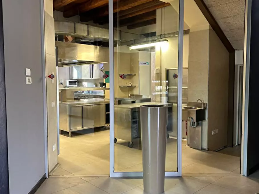 Immagine 5 di Villa in vendita  in Via Alessandro Rossi a Piovene Rocchette