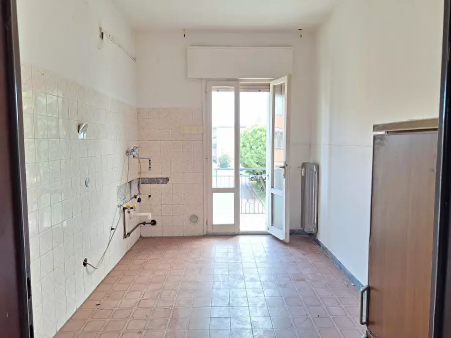 Immagine 5 di Appartamento in vendita  in Via Irpinia a Venezia