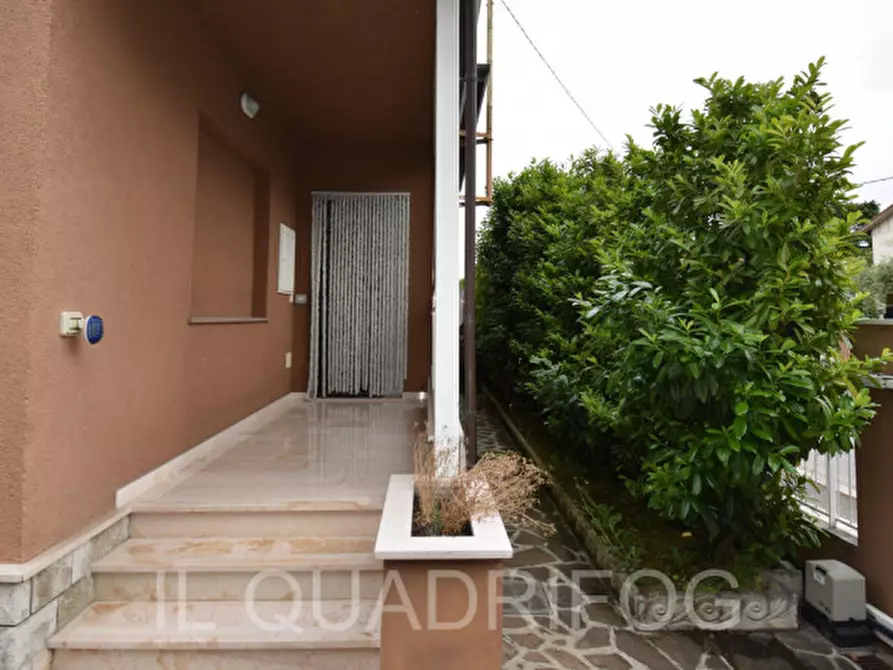 Immagine 16 di Casa indipendente in vendita  in Via Primo Targhini a Cesena