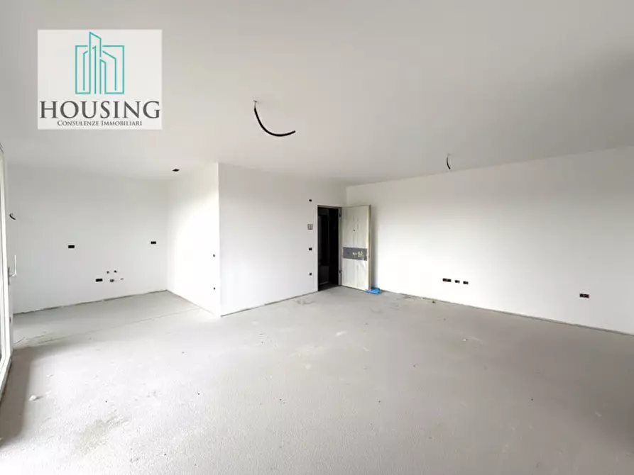 Immagine 1 di Appartamento in vendita  in Viale delle Terme a Abano Terme