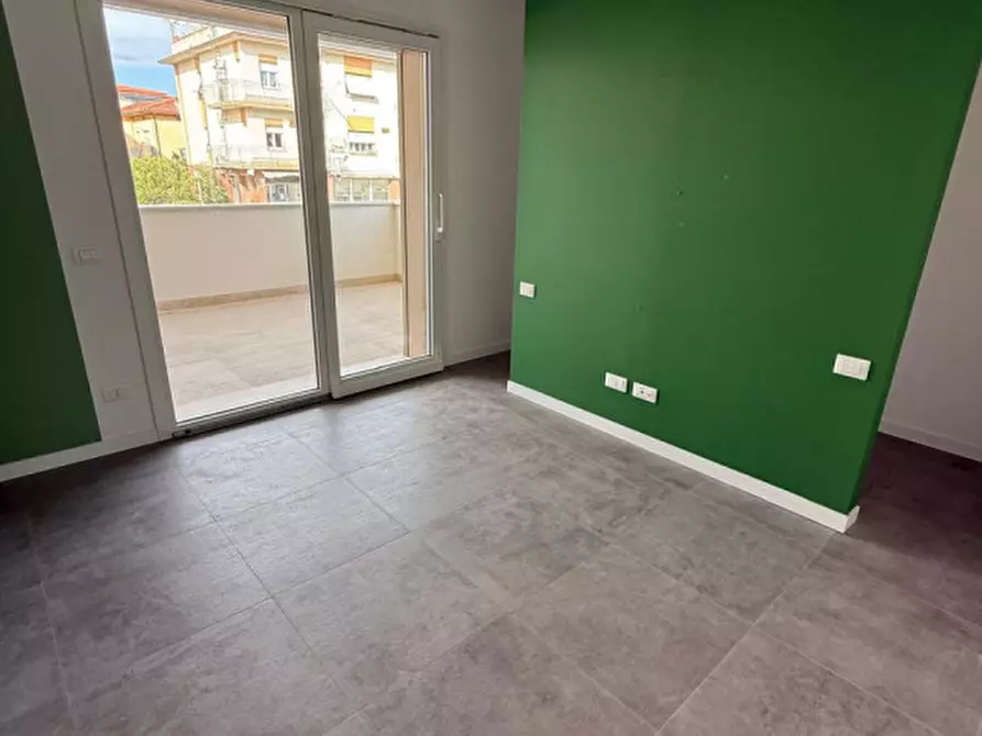 Immagine 5 di Appartamento in vendita  in Via Raffaello Sanzio a Senigallia