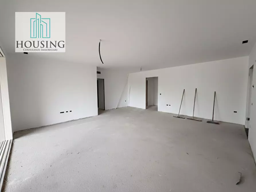 Immagine 1 di Appartamento in vendita  in VIALE DELLE TERME a Abano Terme