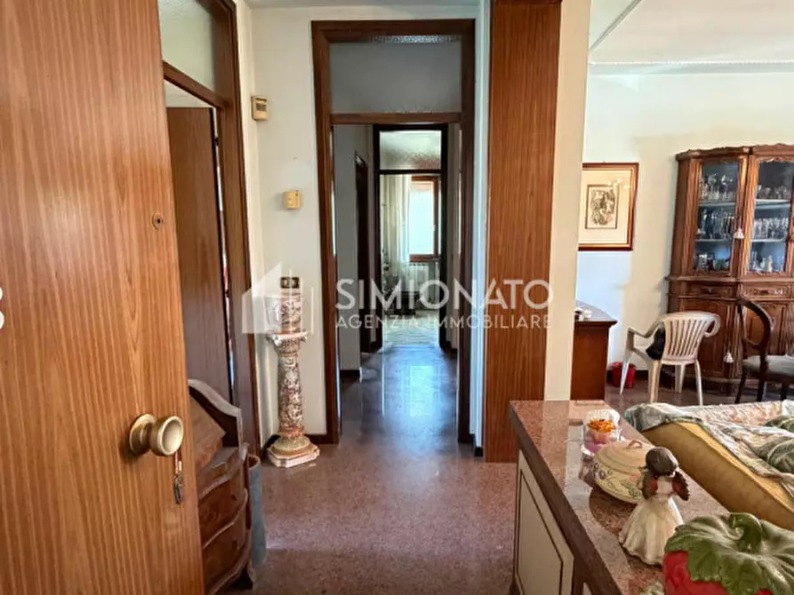 Immagine 11 di Appartamento in vendita  in Via Torcello a Spinea
