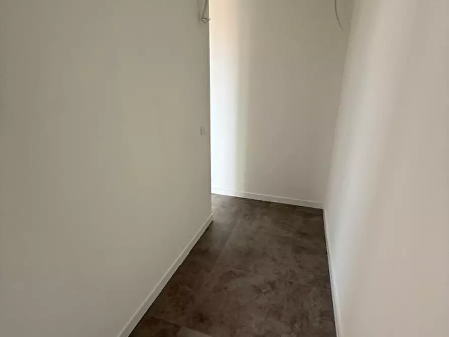 Immagine 5 di Appartamento in vendita  in Via Raffaello Sanzio a Senigallia