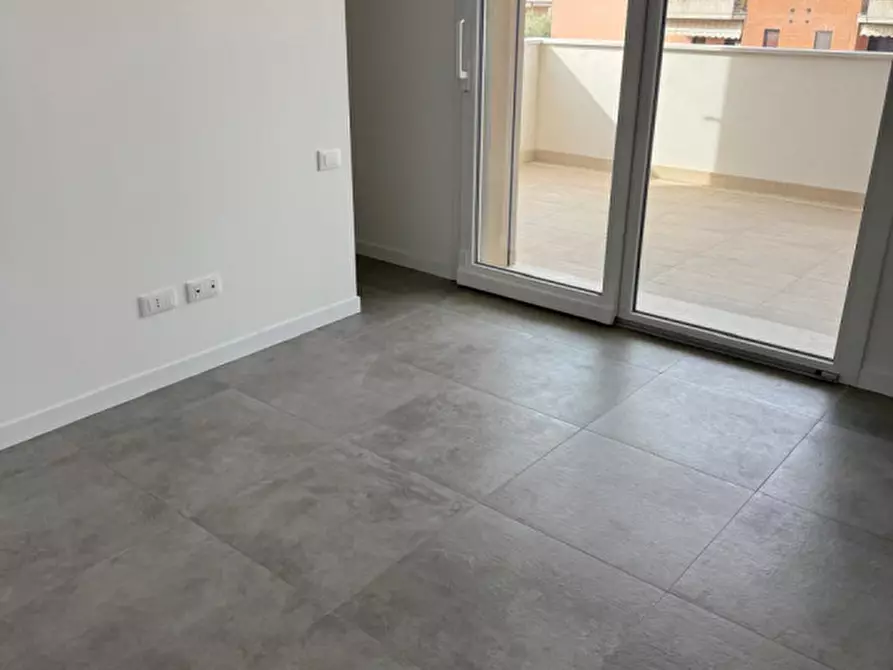 Immagine 6 di Appartamento in vendita  in Via Raffaello Sanzio a Senigallia