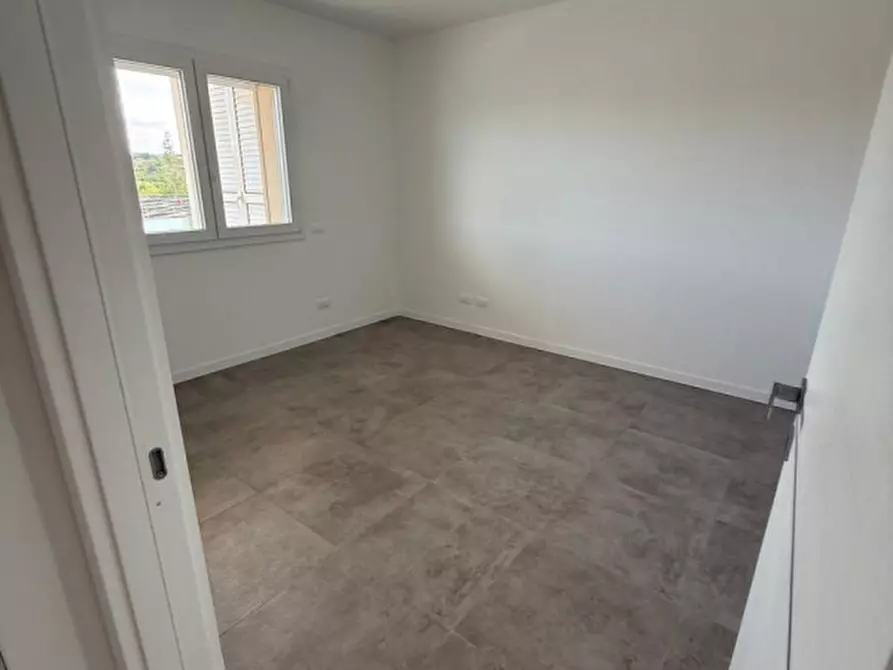 Immagine 11 di Appartamento in vendita  in Via Raffaello Sanzio a Senigallia