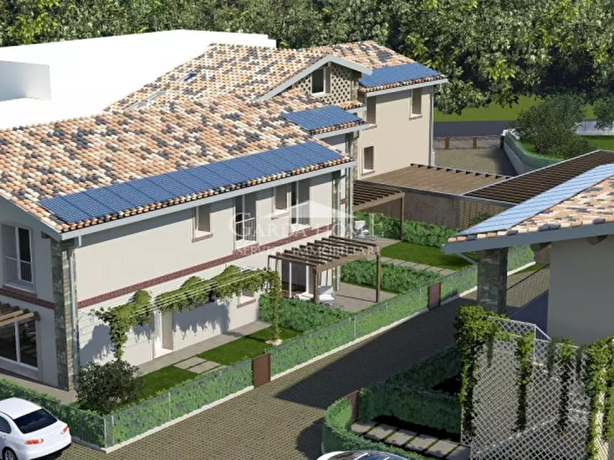 Immagine 5 di Appartamento in vendita  in Via Ettore Andreis a Desenzano Del Garda