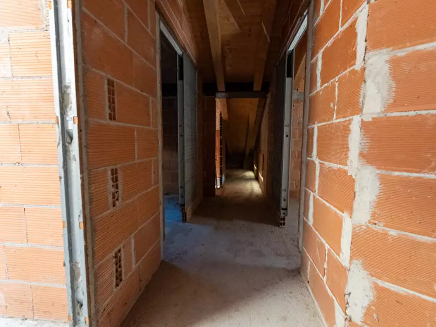 Immagine 34 di Villa in vendita  in Via 8 Marzo, snc a Campolongo Maggiore