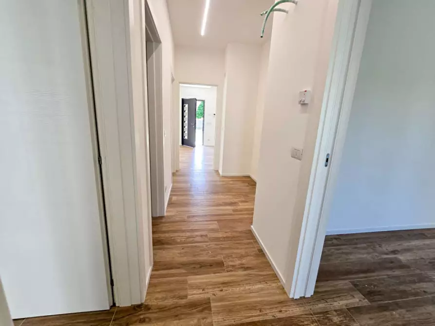 Immagine 17 di Villetta a schiera in vendita  in Via Provinciale a Sassocorvaro Auditore
