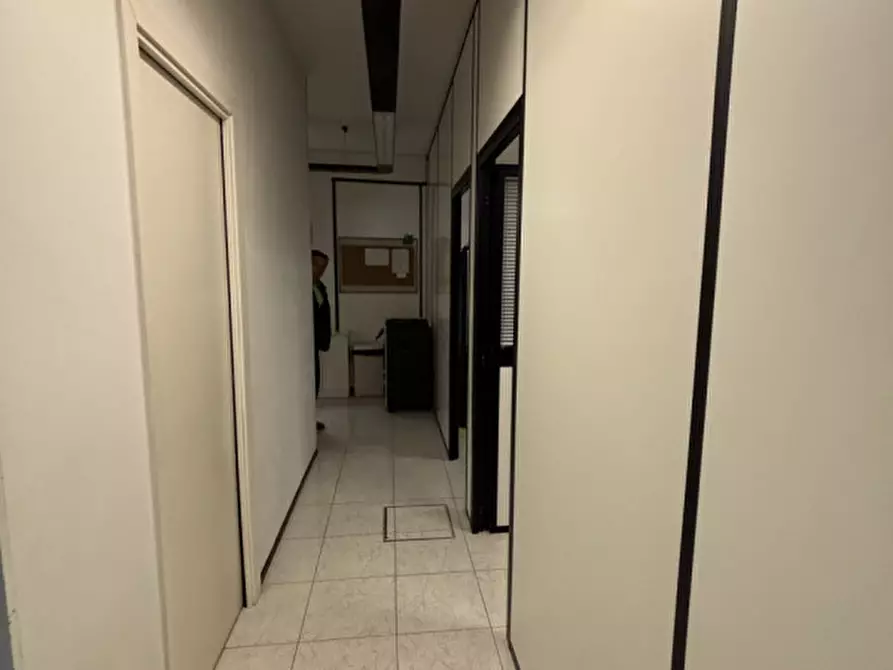 Immagine 8 di Ufficio in vendita  in VIA DEI ROSSI a Scandicci