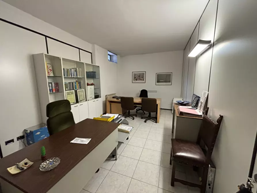 Immagine 15 di Ufficio in vendita  in VIA DEI ROSSI a Scandicci