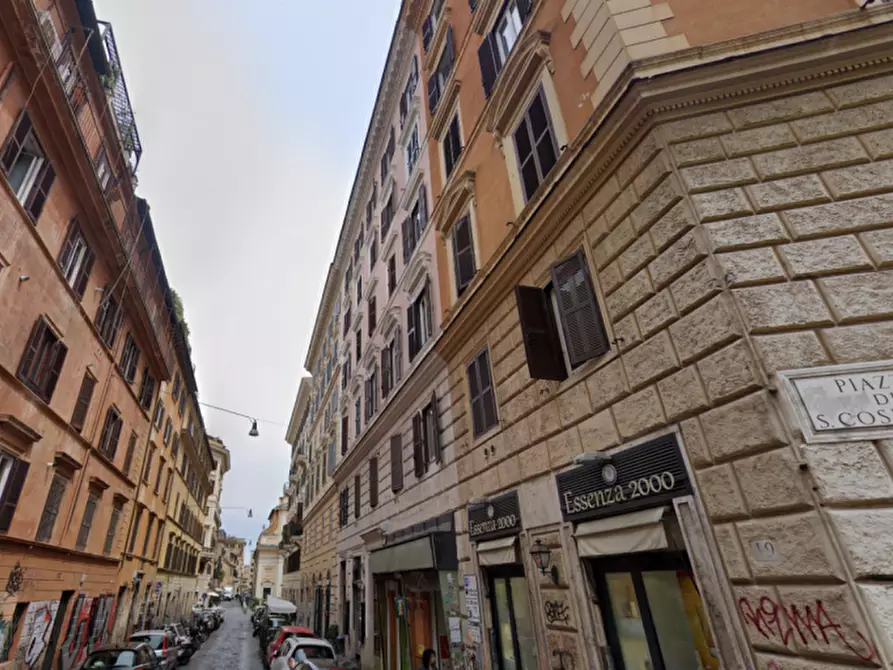Immagine 1 di Appartamento in vendita  in Via Luciano Manara a Roma