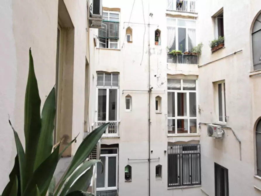 Immagine 12 di Appartamento in vendita  in Via Luciano Manara a Roma
