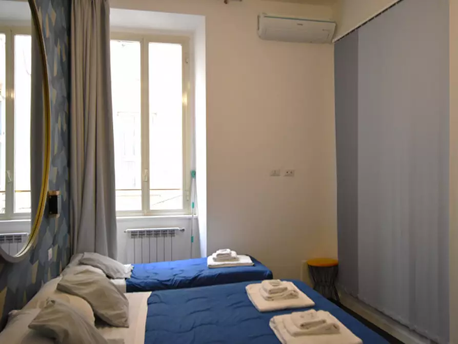 Immagine 30 di Appartamento in vendita  in Via Luciano Manara a Roma