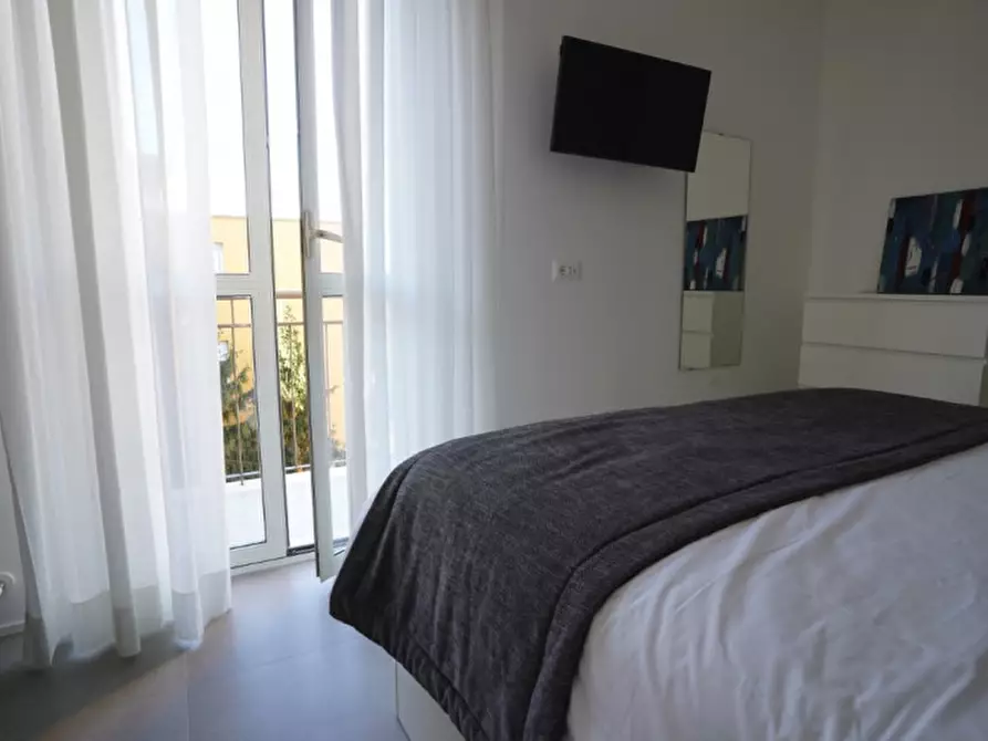 Immagine 32 di Attico in vendita  in Via Raffaele Malagrida a Pescara