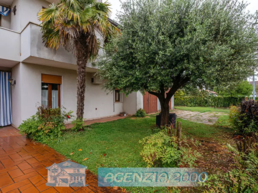 Immagine 33 di Casa bifamiliare in vendita  in Via Giuseppe Suman 6 a Arre