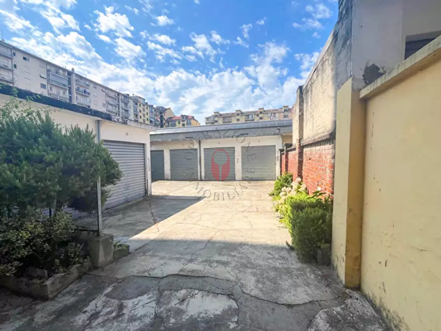 Immagine 10 di Garage in affitto  in Via Baltimora 7 a Torino
