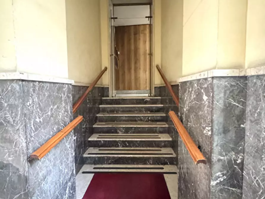 Immagine 2 di Appartamento in vendita  in Via Brandizzo a Torino