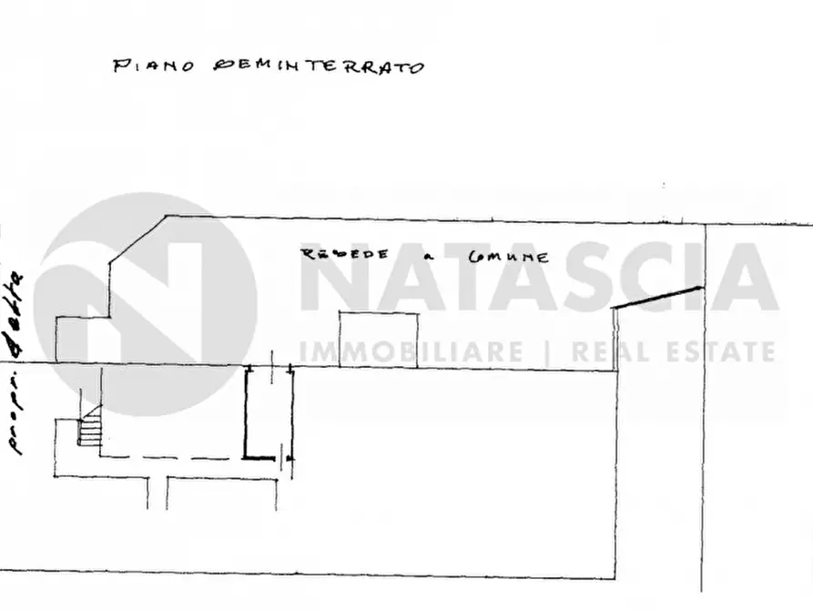 Immagine 27 di Appartamento in vendita  a Pontassieve