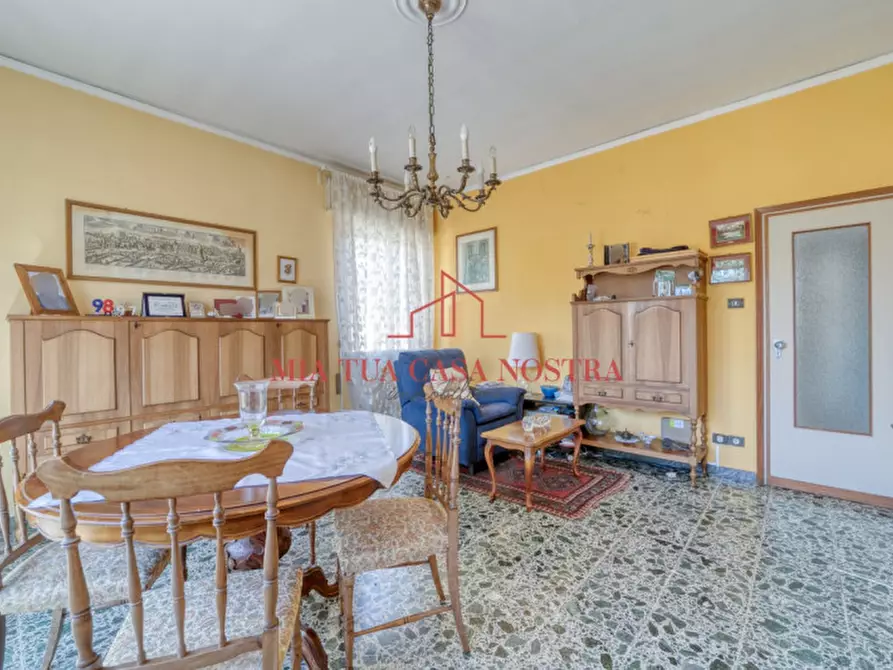 Immagine 1 di Casa indipendente in vendita  in Via Giovanni Pascoli a Padova