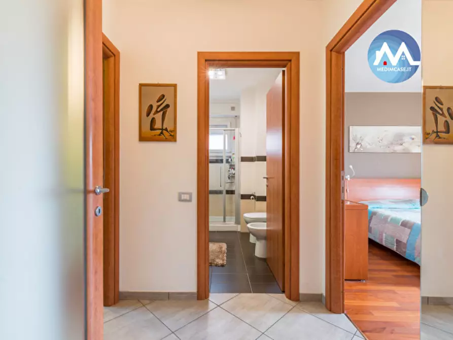 Immagine 10 di Appartamento in vendita  in Via Lambro a Pesaro