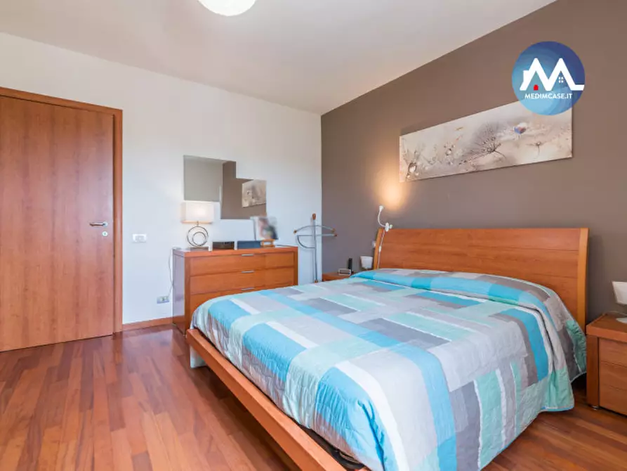 Immagine 13 di Appartamento in vendita  in Via Lambro a Pesaro
