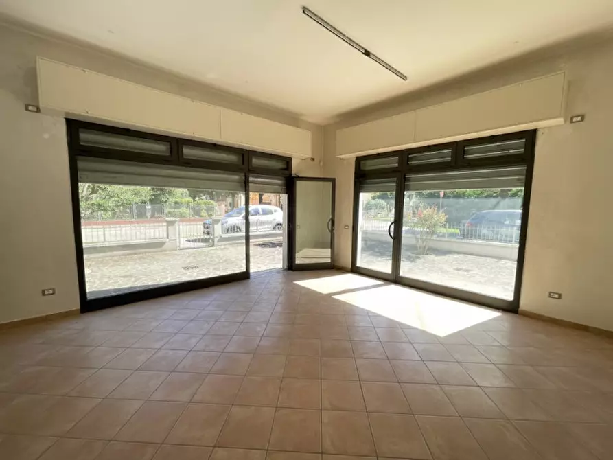 Immagine 26 di Palazzo in vendita  a Suzzara