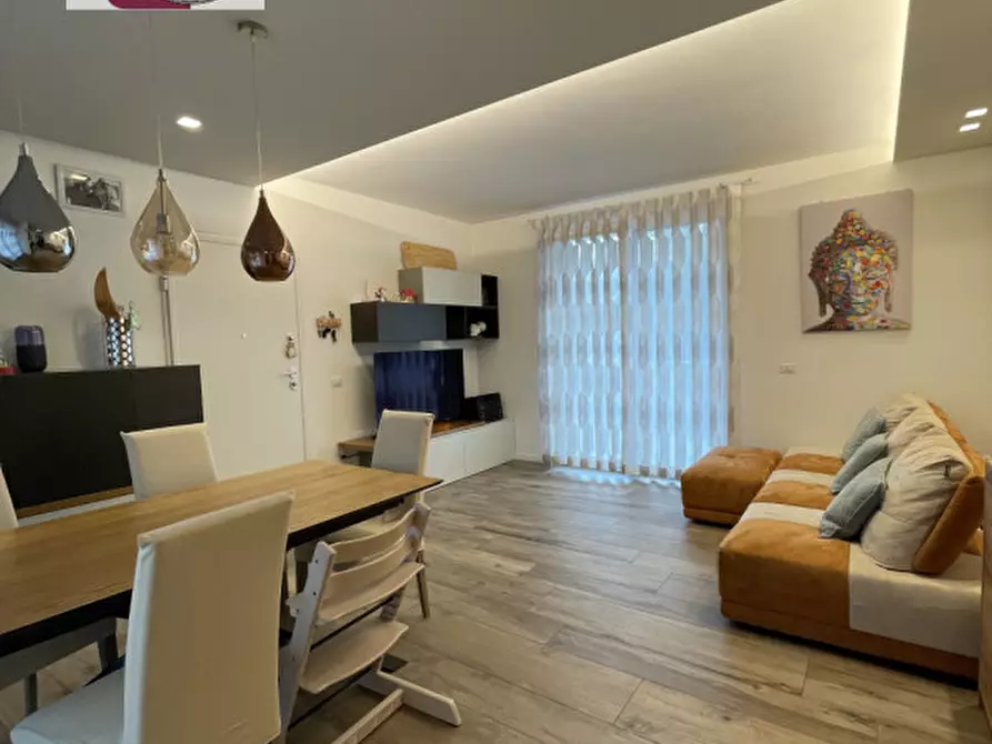 Immagine 1 di Appartamento in vendita  in Via Nizza a Piazzola Sul Brenta