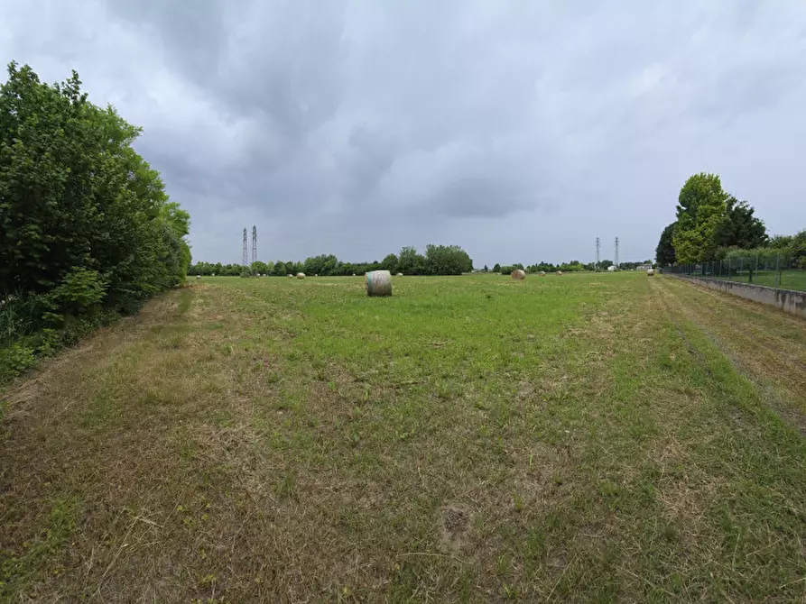 Immagine 1 di Terreno in vendita  a Carbonera