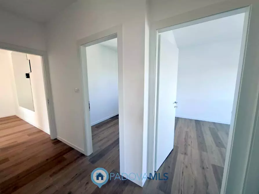 Immagine 13 di Appartamento in vendita  in Via Girolamo Forabosco a Padova