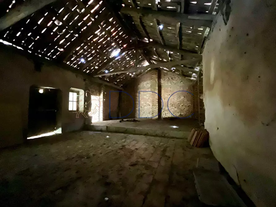 Immagine 23 di Rustico / casale in vendita  in Frazione Remorfengo 19 a Montiglio Monferrato
