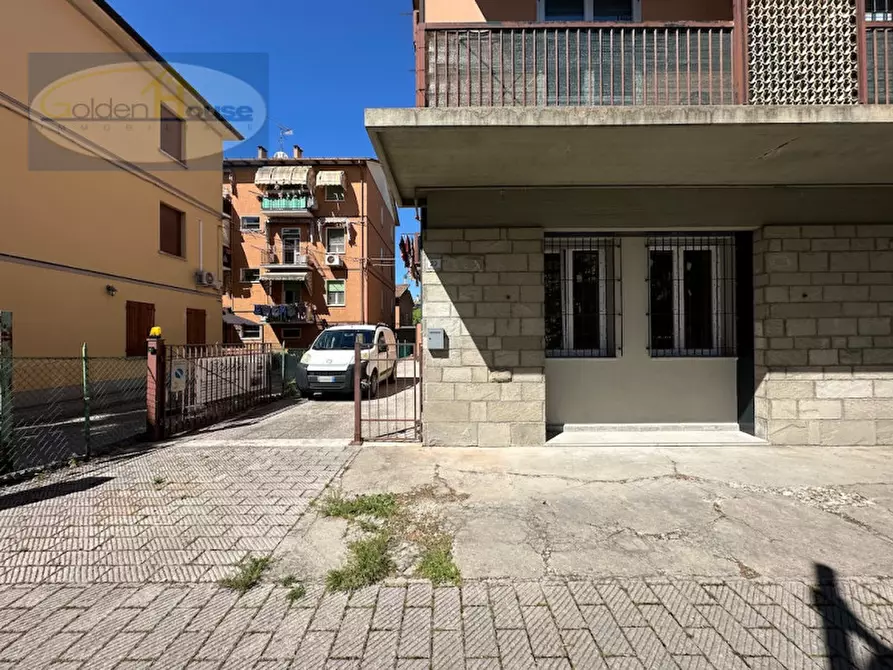 Immagine 1 di Appartamento in vendita  in Via Alfredo Calzolari 22 a Molinella